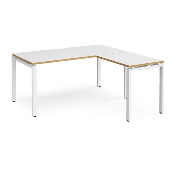 office desks with return with white/oak desk top and white legs